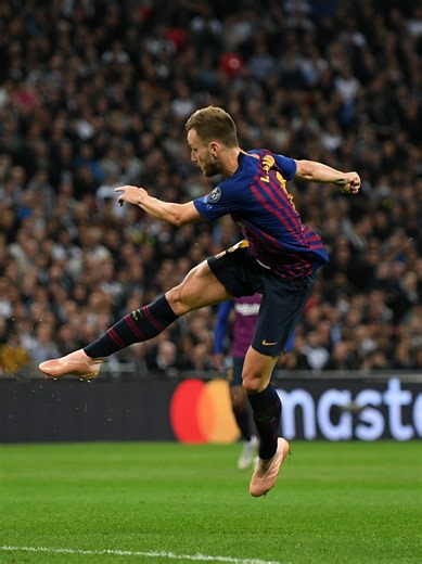 Post 30 || Volley Goals 🚀🔥 | #rakitic #vanpersie #suarez #sesko | rakitic volley