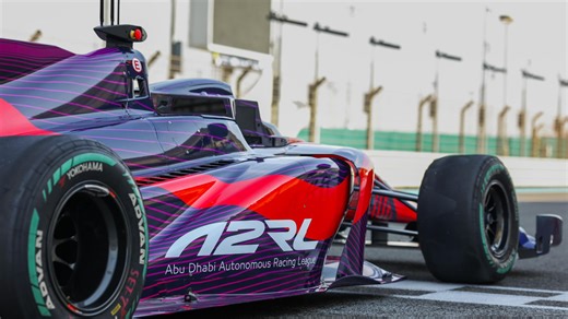 Monoplace autonome: quand l'IA prend la place d'un pilote de course