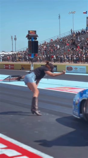 Crimpin ain’t easy and neither is waiting out a 2 week break before the next race. WYD ? | Matt Hartford Racing