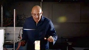 Chemistry - A Volatile History episode 3 : The Power of the Elements