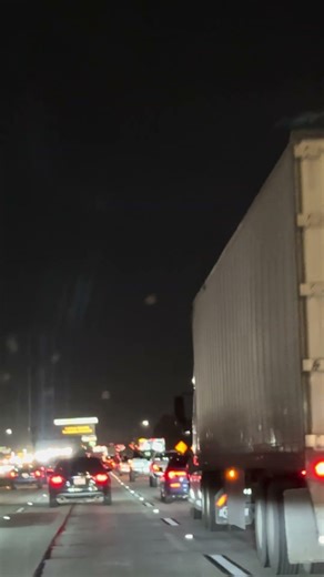 You're driving through rush hour traffic at night #immersive #realistic #highway