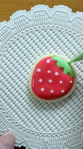 着色のあとは、いちごのアイシングクッキーを作りました🍓#アイシングクッキー動画#アイシングクッキー #着色