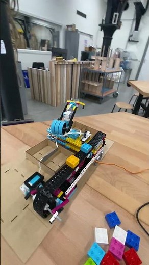 LEGO SPIKE Prime | Smart Warehouse Robot | STEM lesson idea #lego #robotics #legospike