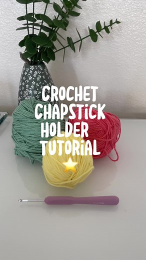 Crochet chapstick holder tutorial 🌸 #crochetersoftiktok #crochettutorial #crochetpattern #diy #crochetflower