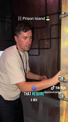 Use code GETOUTMLB10 for 10% off your tickets! 🎟️ Melbourne this escape room was so fun, I’m already planning my next visit!! 🤸‍♀️ 😍 Prison Island has 34 cells, each with unique challenges ranging from mental to physical! You can go to any room, in any order, and you can restart challenges as many times as you wish to try an earn more points! 🎯 From old favourites like mastermind 🧠, whack-a-mole 🔨 & giant pinball 🕹️, to new challenges which will leave you scratching your head 🤔, there’s