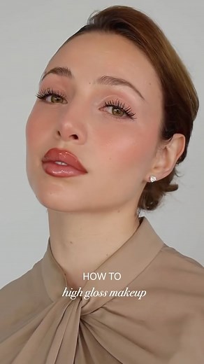 NATHALIE PARIS on Instagram: "How to do a high gloss makeup with new @tatcha longevity serum and dewy mist! #tatchapartner"