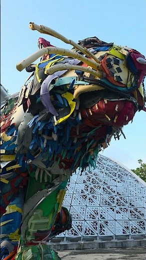 Trash-Sure Sculpture @ Gardens by the Bay .