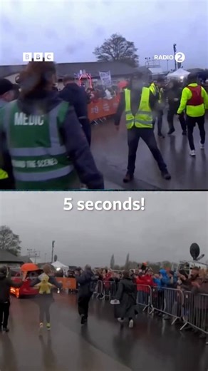 258K views · 7K reactions | SHE’S FINISHED! 5 days, 135 miles and 4 counties later - Sara has completed the GREAT NORTHERN MARATHON CHALLENGE 李 To donate online and support Sara’s challenge attempt, visit bbc.co.uk/sara | #SaraCIN | BBC Radio 2 | Facebook