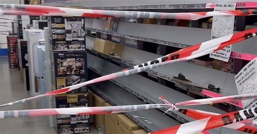 Aussie customer's shocking find after walking into JB Hi-Fi: 'Completely and utterly gutted'