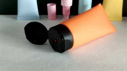 Translucent Flip Top Tubes Cosmetic Tube Packaging Dual Chamber Tube 60ml 60ml Face Cleanser Hand Cream Tubes