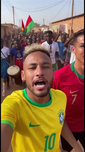 #burkinatiktok🇧🇫🇧🇫🇧🇫❤️ #ronaldo #neymar #messi même les stars soutien le Pays des hommes intègres