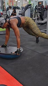 DECIDE TO MAKE YOUR HEALTH A PRIORITY NOT AN OPTION ‼️ FULL WORKOUT OF THE DAY ON @katesworkout page.. Show up for yourself... Good morning, my lovelies ❤️ #K8DGR8 #keepgoing #Advok8 #Noduplik8 #nofadingzone🔥 #unapologeticallyme #unstoppable | Kate Henshaw