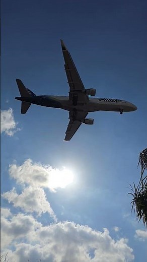 Embraer 175 alaska skywest