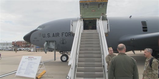 Nebraska Air National Guard hosts open hangar recruiting event