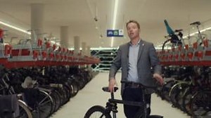 6.1K views · 276 reactions | 's-Hertogenbosch offers cyclists an app via which they can trigger an advance green light when they approach a junction. The traffic lights start to learn and predict the behaviour of cyclists, so it can ensure an efficient flow through the city. WATCH: https://youtu.be/3rB4KP_yx24 | Dutch Cycling Embassy | Facebook