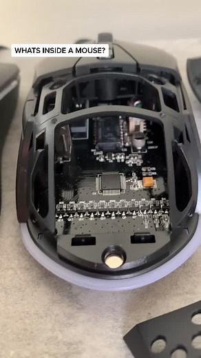 The Venatos Swapper Pro gaming mouse has a PMW3389 sensor and a swappable case. #venatos #swapperpro #gamingmouse #pcgaming #techtok