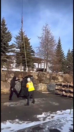 May Emergency 😅 | Line Arrays #mobilesoundsystem #hardbass #TrendingNow #soundcheck #iloilocityphilippines #battlesound #MCV #cebucity #MCV #event #speakers #trendingreelsvideo #fypシ #facebookreelsviral #viralreelsシ #LightsAndSounds #soundsystem | RMC Sounds