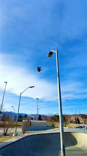 Mini kraton does tripple backflip #rc #automobile