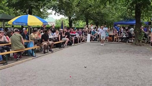 Sky High Boule: A Fun Petanque Game Experience