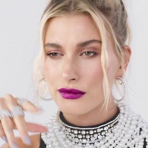 With NEW MINERALIST Hydra-Smoothing Lipstick, everybody wins. 🏆 Get rich, lip-smoothing color with only 19 vegan ingredients. Available TODAY online at @ultabeauty @sephora, at bareMinerals boutiques and on bareminerals.com #Mineralist #CleanBeauty | bareMinerals