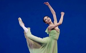 【芭蕾】金子扶生清新独舞《Dances at a Gathering》绿衣女孩片段