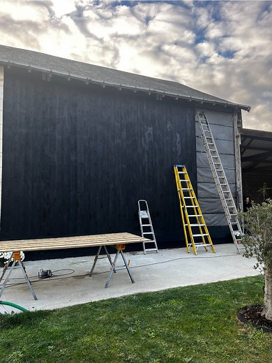 8.8K views · 366 reactions | The barn is getting a fresh face! 朗 Tomorrow, we finish installing the new cladding on the front of the renovation! Almost there! #BarnRenovation #Cladding #HomeImprovement #Progress #diy | La Galiserie | Facebook