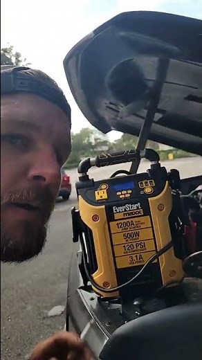 everstart Maxx jump box