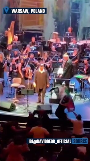 #Israeli #singer paint bombed by pro-#Palestine protestors at #Warsaw Jewish #festival