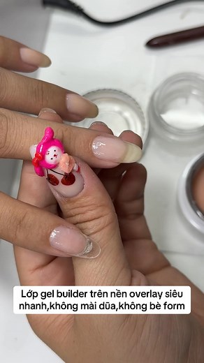 44 reactions · 12 shares | Lớp gel builder trên nền overlay siêu nhanh,không mài dũa,không bè form #gelbuilder #gel #hardgel | Tô Kim Phụng | Facebook