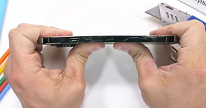 iPhone 13 Pro Durability Tested in New Video Against Scratches, Bending, Fire, More