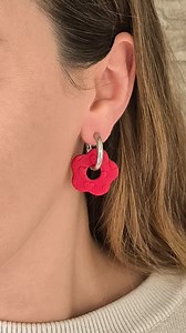 Je refuse de vendre des pampilles pour un bébé de 4 mois #entreprise #smallbusiness #bijoux #miseenscene #artisanat | Les merveilles de Sophie