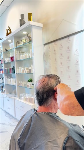 Season is here and we are booking up quickly. Make sure to get your appointments setup ASAP! Call (239) 880-2220 or book online. | Salon Sararo | Facebook