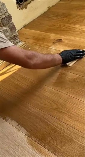 Tipps/ Tricks/ life hack/ tools/ Parkett/ Holz/ Kleber/ Vinyl/ sanieren/ Fliesen/ kitten/ bohren/ Öl