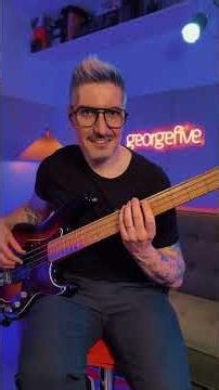 ¿Los Italianos "robaron" esta linea de bajo??? 🫢 #bass #groove #funk #disco #maqualeidea #bajo