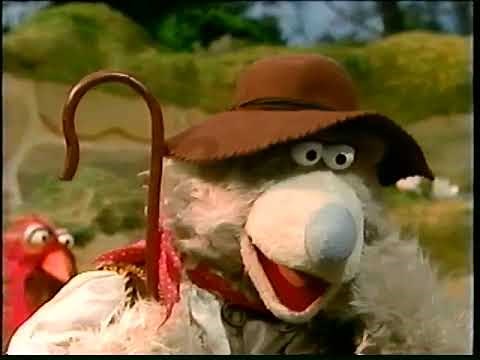 Sesame Street Elmo in Basil Hears a Noise 1990, 1997 VHS