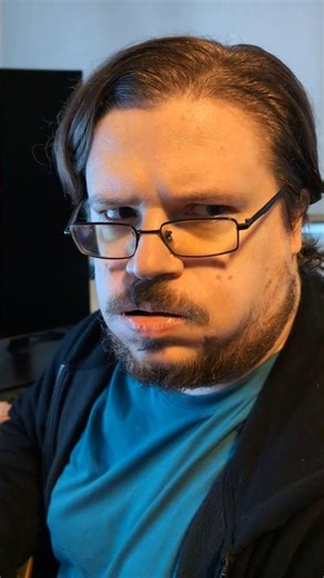 Cire Momore is following me EVERYWHERE 😭