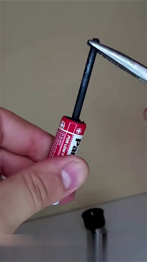 Simple DIY Battery Button Project | Easy Electronics Experiment#science#experiment#usa#florida#short