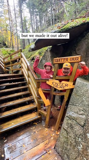 It’s not called the “lemon squeeze” for nothing 🍋 One of our new favorite hobbies is finding the tightest spaces on earth and climbing through them. We just found this CRAZY rock formation in New Hampshire while we were on our annual fall foliage tour… guess what we did 🍂 One thing you might not know about Cara: we think she has claustrophobia. She can never wear clothes that are too tight or jewelry for more than a few minutes. We knew fitting through the lemon squeeze was going to be a chall