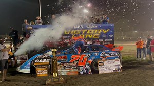 25K views · 1.2K reactions | Ricky Thornton Jr Racing grabs his first Prairie Dirt Classic win in exciting fashion! | World of Outlaws Late Model Series | Facebook