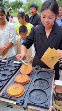 摆摊日常 美食创业分享 金牌烤串蛋糕