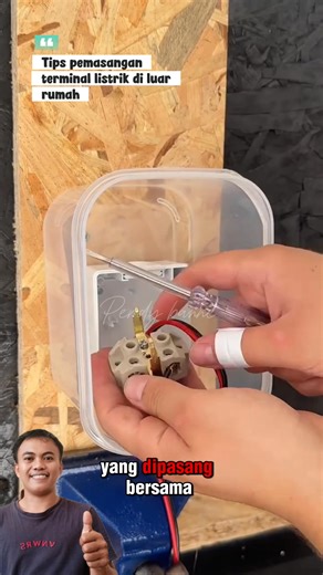 9.8K views · 35 reactions | Tips untuk pemasangan colokan atau terminal listrik di luar rumah #tips #kreatif #tutorial #diy #trendingreels #reelsfacebook #reels #fyp #vidioviral #reelsfyp #reelsviral #diytools #tools #trick #shortvidio #homemade | Perdy Banne | Facebook