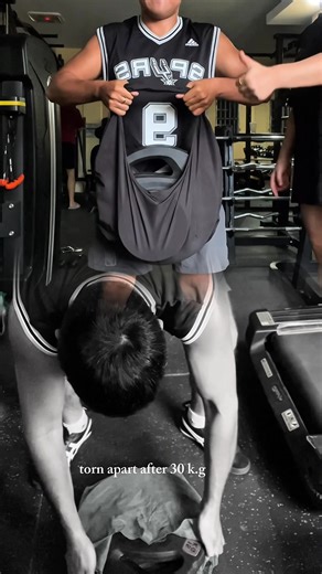 From a simple keychain to a full carry-all, the Keyper is ready for everything, everywhere 🫣✨ | Everything Carry