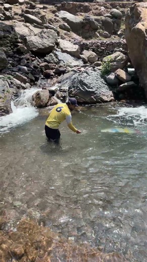 영산강 갈대밭 사이 숨은 구멍에 투망을 꽂으면 어떤 괴물이 나올까요? 🐟