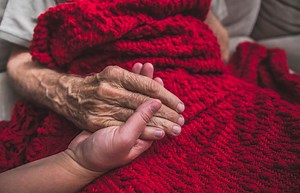 Why Do Hallucinations Occur Before Death? How You Can Help | LoveToKnow