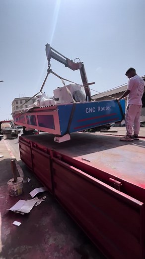 ديكور خشبي باستخدام آلات النجارة الحديثة