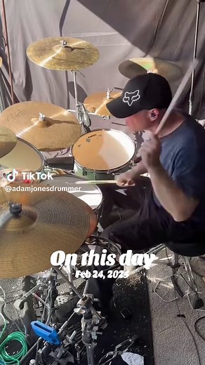 White Zombie - More Human Than Human #onthisday #drumcover #whitezombie #robzombie #drumming