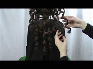 Tutorial: How to Detangle Straight and Curly Wigs