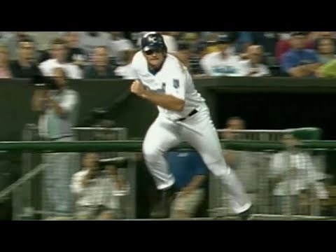 Sweeney steals home with Pettitte on mound