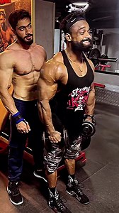 . . . . . . . . #samtrainer #personaltrainer #bodybuingcoach #bodybuilder #shredding #muscle #gymlife #bestbeast #gymtrainer #competition #gymlifestyle #gymaddict #veins #veinspoppin #reeltoreel #reelkarofeelkaro #reelit #reelsviral #reelsviralvideo #reelsinstagram #reelindiaoffical #reeindia #reelworld | Samfitness.fb
