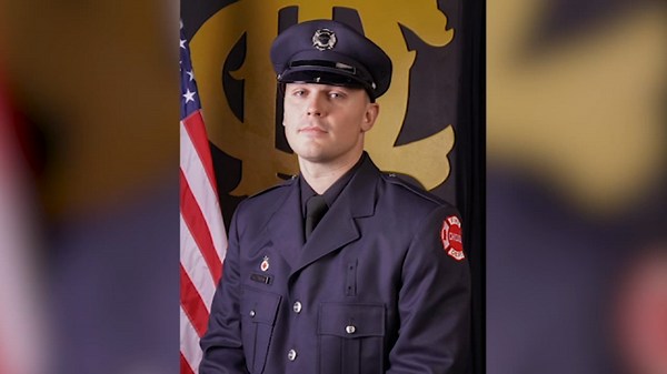 Michael Altman, Chicago firefighter, dies today after being hurt in Rogers Park fire in 1700-block of West North Shore Avenue: CFD